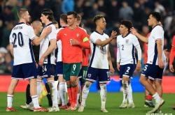 开云体育-欧国联资格赛热身赛：新秀崭露头角