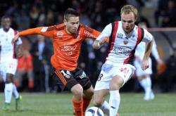 开云体育在线-负于亚眠，保级压力不减