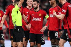 开云体育APP下载-皇马逆转2-1赢曼联，欧冠小组赛首战告捷