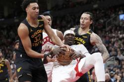 开云体育app-关于勇士不敌猛龙，猛龙取得胜利的信息